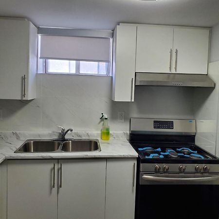 Ferienwohnung Maxwell Esabu Toronto Exterior foto
